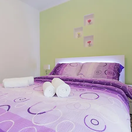 Latin Bridge Apartament