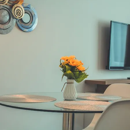 Latin Bridge Apartment