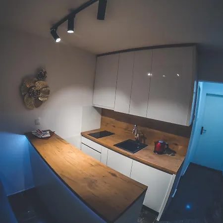 Latin Bridge Apartment *